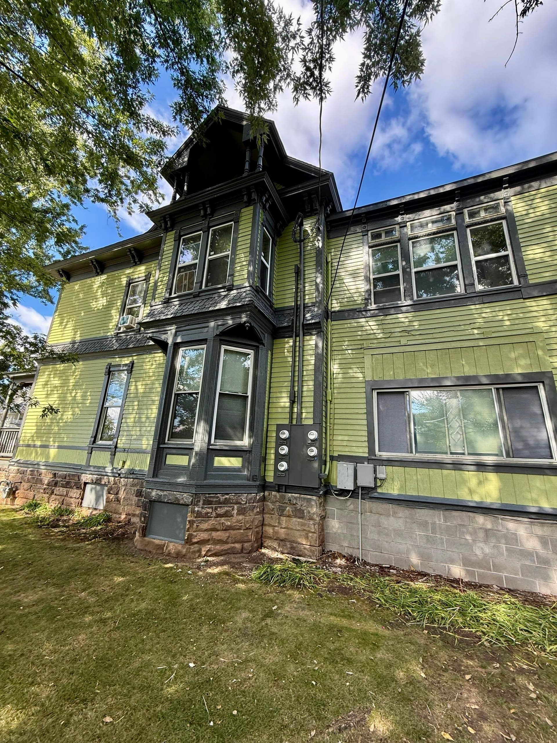 Gallery photos for Victorian Home Painting in Eau Claire: Image #6
